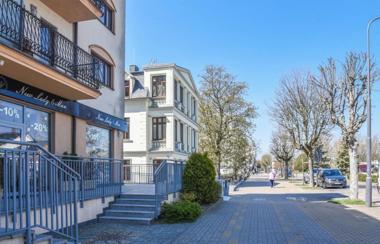 Apartamenty Bryza - Osiedle Zeromskiego 27 - Promenada Swinoujscie Bagian luar foto